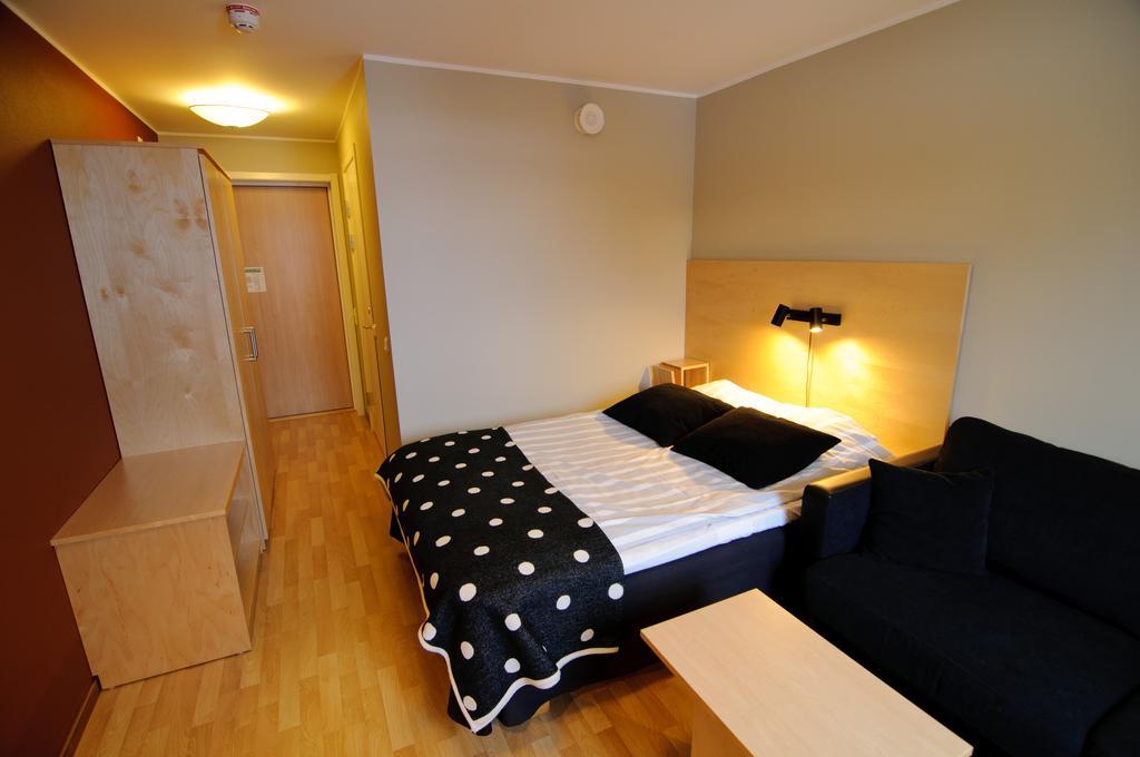 Hornavan Hotell Arjeplog Oda fotoğraf